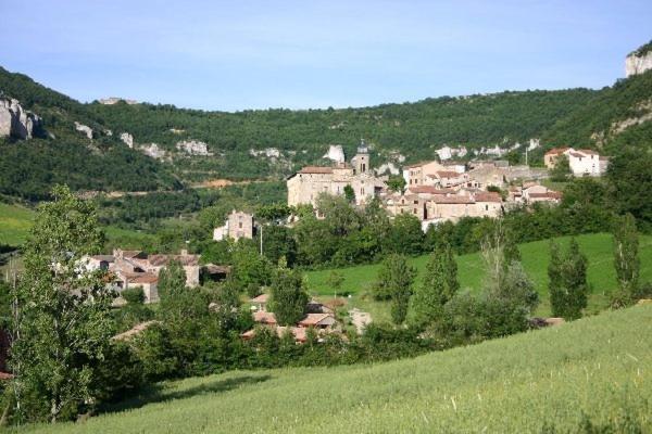 Gite Le Jaya Saint-Georges-de-Luzençon المظهر الخارجي الصورة