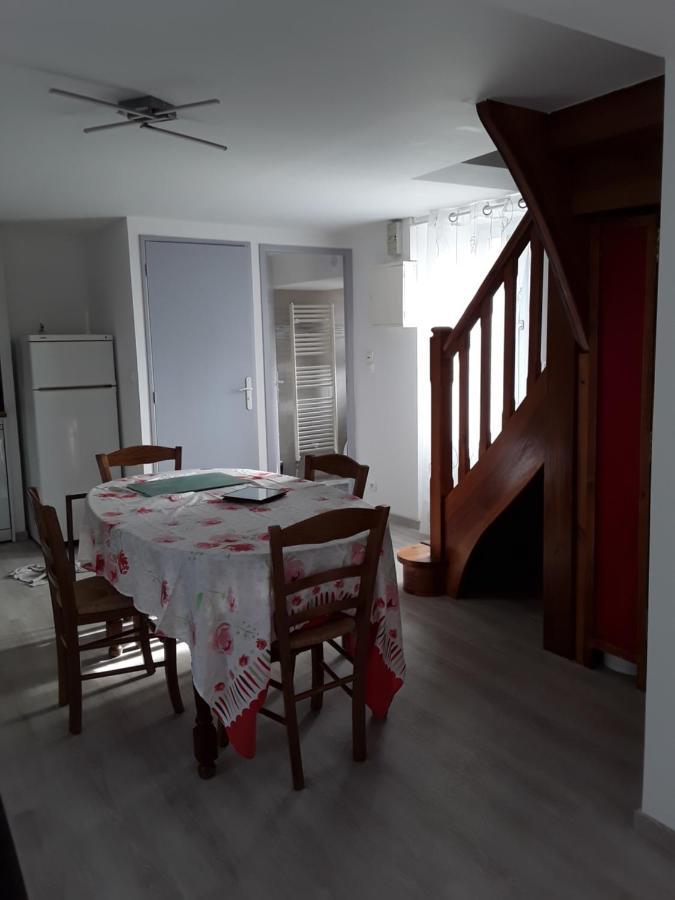 Gite Le Jaya Saint-Georges-de-Luzençon المظهر الخارجي الصورة